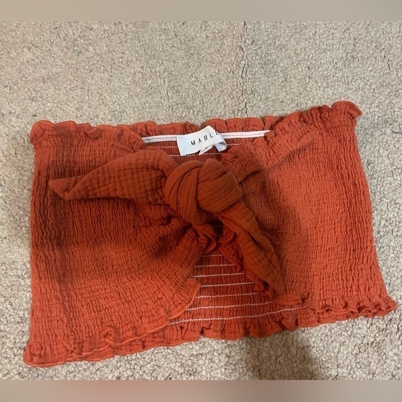 Mable Burnt Orange crop top and shorts set size medium - Picture 6 of 9